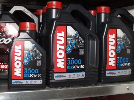 Motul kenőanyagok - MOTUL 3000 20W50 olajok raktáron