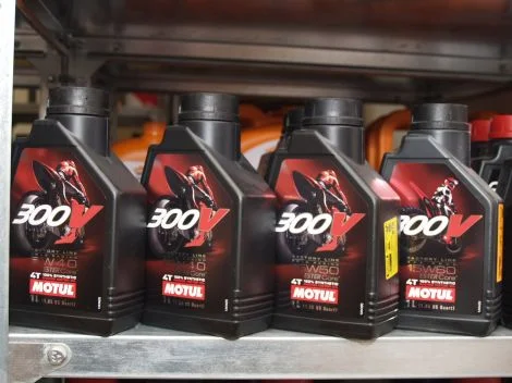 Motul kenőanyagok - MOTUL 300V sorozat raktáron